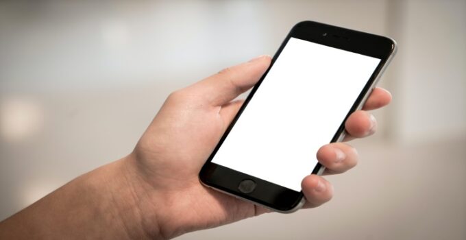 Como Fazer um Currículo pelo Celular - 3 Opções Passo a Passo!